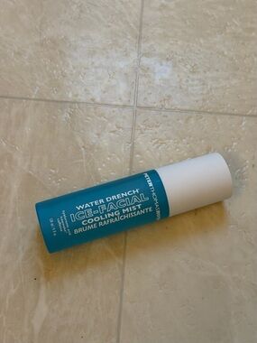 Peter Thomas Roth Blue Water Drench Ice-Facial Cooling Mist
